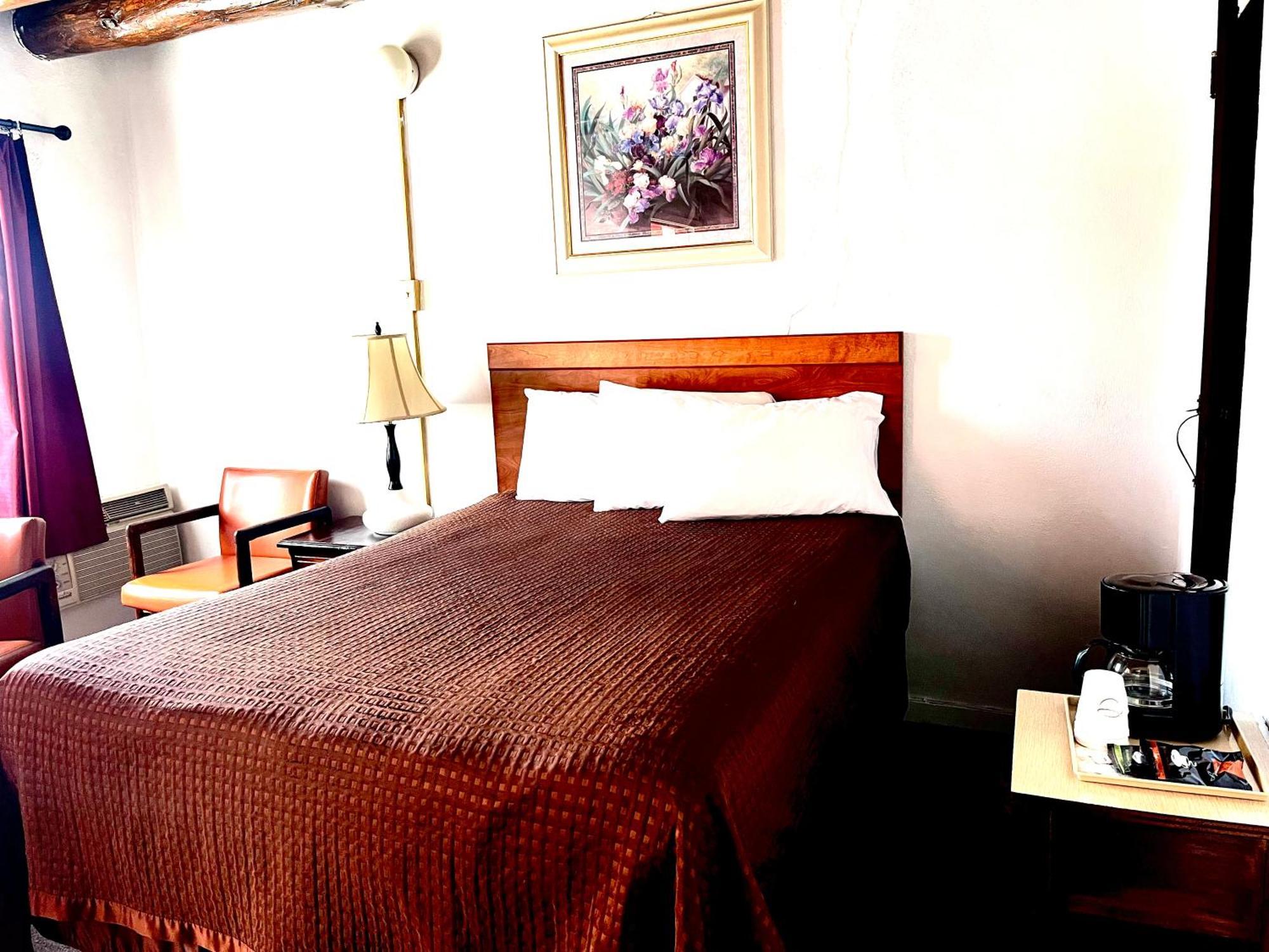 Cottonwood Court Motel Santa Fe Oda fotoğraf